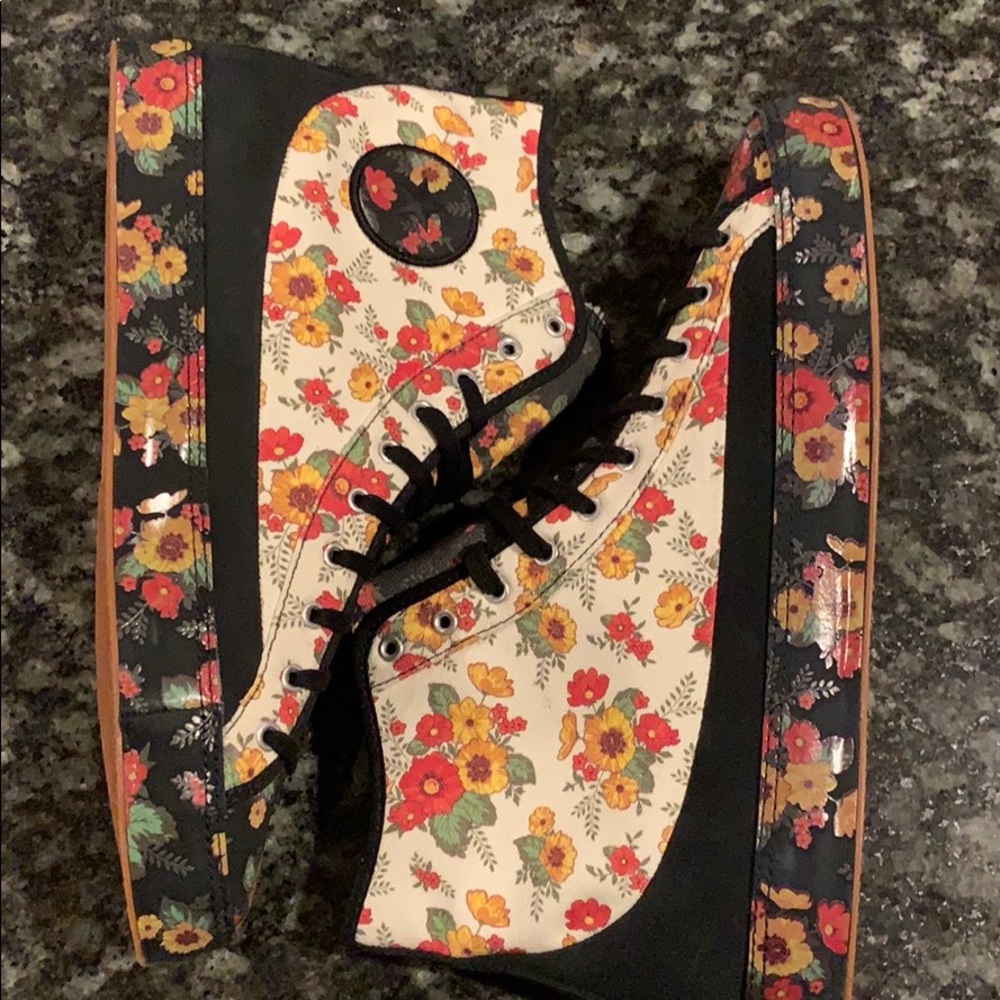 Converse Chuck Taylor All Star Sasha High Floral